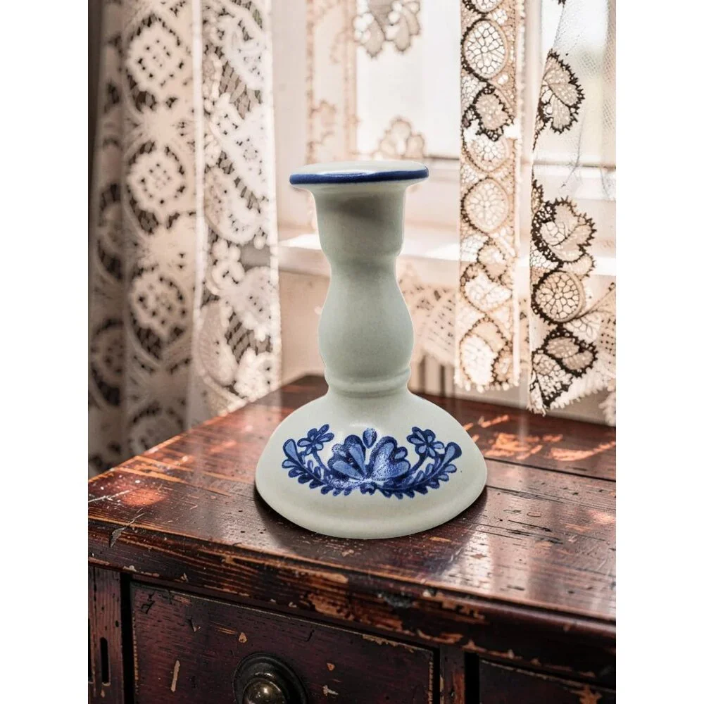 Vintage Platzgraff Yorktowne Ceramic Blue & White Floral Candle Holder - Picture 8 of 16